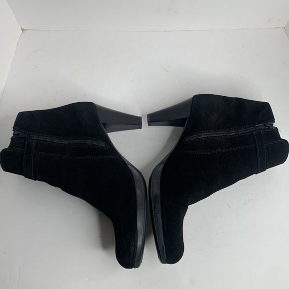 C La Canadienne black suede heeled ankle boots - Picture 11 of 11